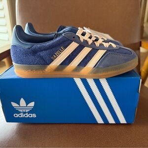 adidas Gazelle Navy and Beige Sneakers